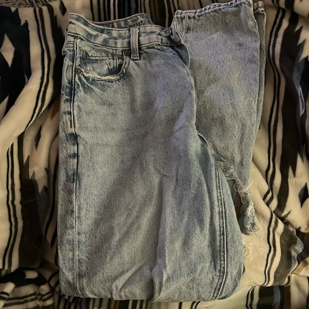 mom jeans